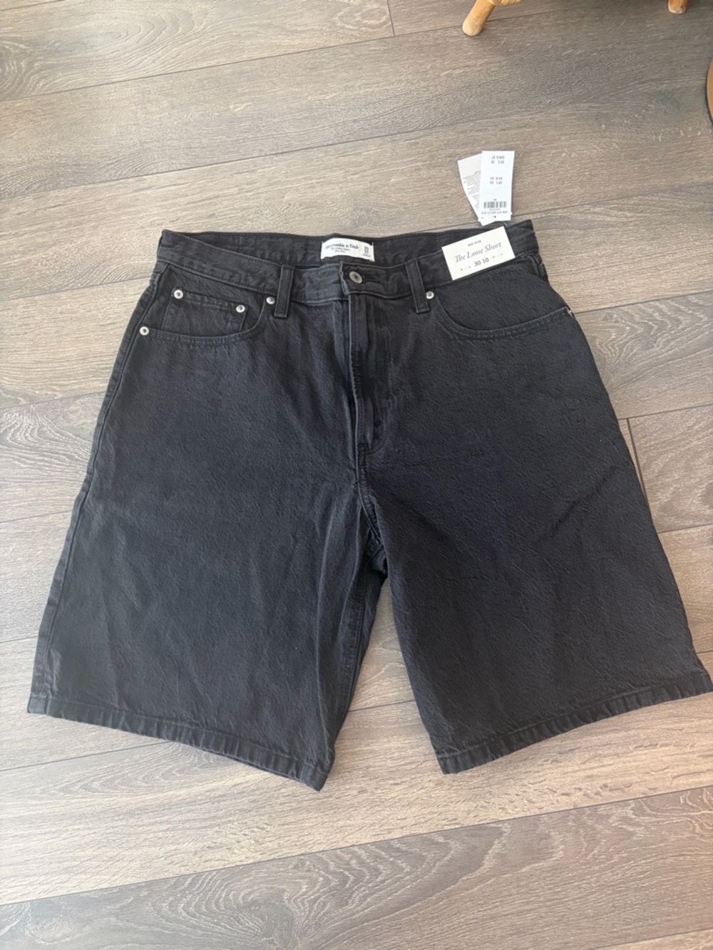 Abercrombie The Loose Short - Mid Rise - 30 - Black